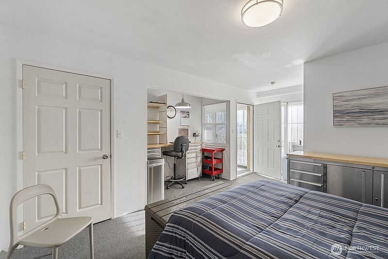 33rd image of 50342 Brown Rd E