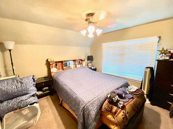 5th image of 9036 W Howard Ave #9038
