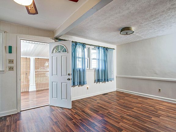 5th image of 906 Morison Ave