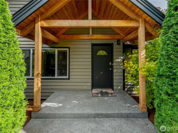 20006 68th Avenue NE, Kenmore, WA 98028