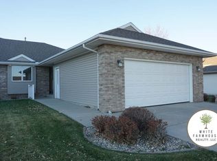 1009 Aspen St, Wayne, NE 68787