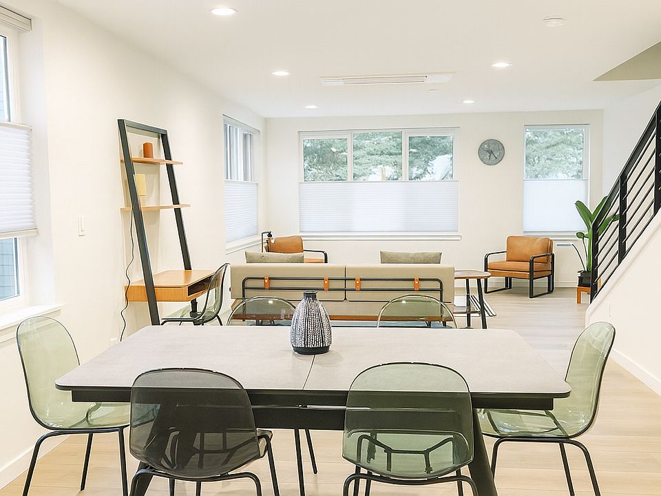 Dining area for six.