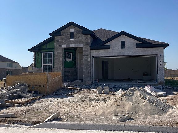 2nd image of 9407 Pioneer Junction