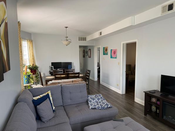2542 N Newcastle Ave APT 1