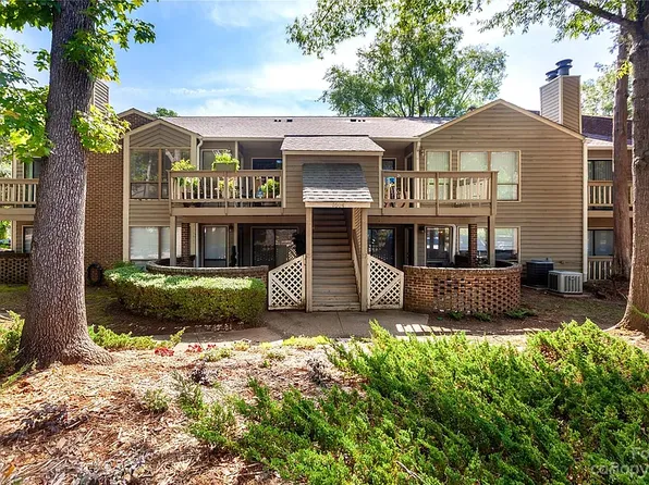 1604 Sharon Rd W APT 26, Charlotte, NC 28210