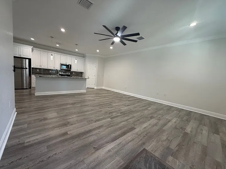 1311 W Washington St — Photo 2