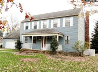 8438 Seaton Pl, Mentor, OH 44060