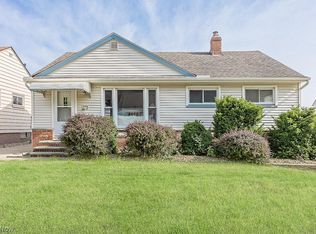 3296 Winthrop Dr, Parma, OH