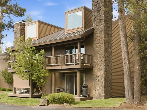 17654 Pinnacle Ln #16, Sunriver, OR 97707