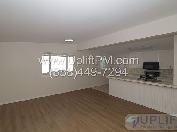 4th image of 1390 Connecticut St
