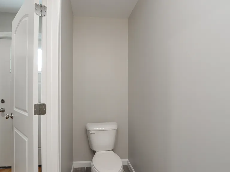 859 Carew St #857 — Photo 16