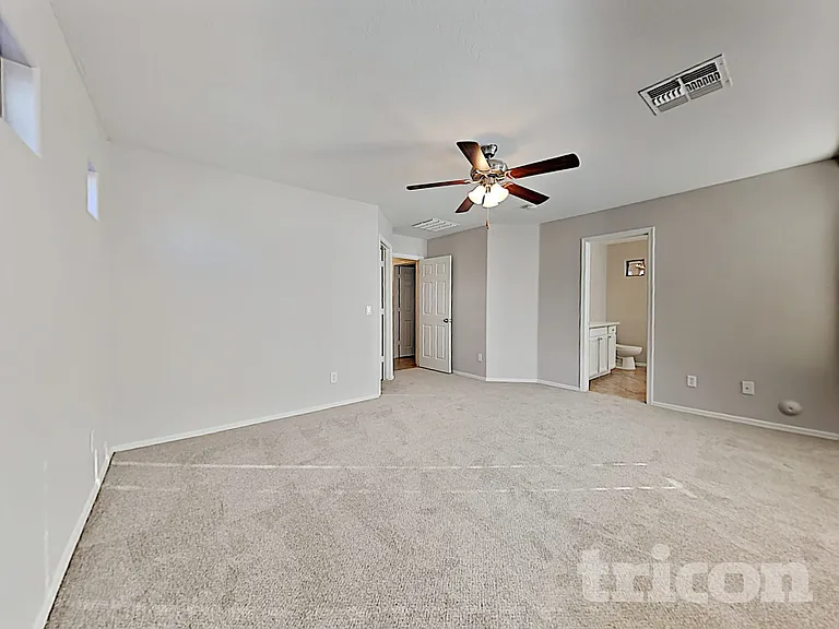 16189 W Mauna Loa Ln — Photo 7