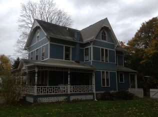 47 E Rocks Rd, Norwalk, CT 06851