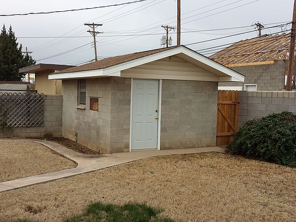 Strg. shed new fence & Gate