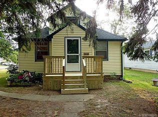 3444 Sandy Beach Rd, Grand Island, NY 14072