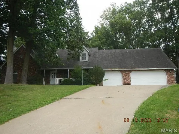 4140 Windmere Dr, Hannibal, MO 63401
