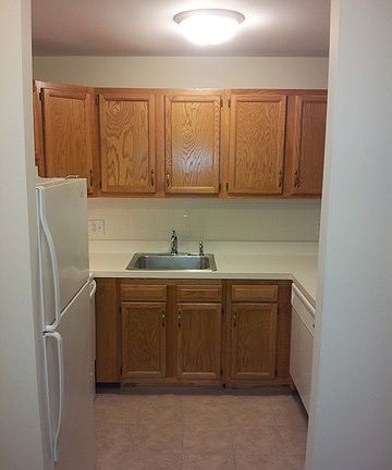 3rd image of 5800 Oakwood Dr Unit 2K