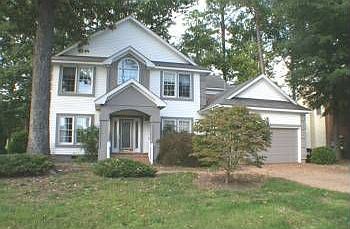 1st image of 201 E Wedgwood Dr