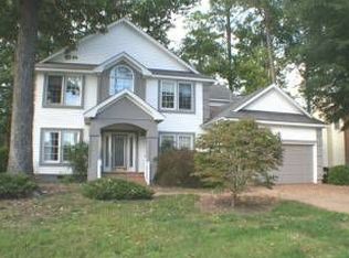 201 E Wedgwood Dr, Yorktown, VA 23693