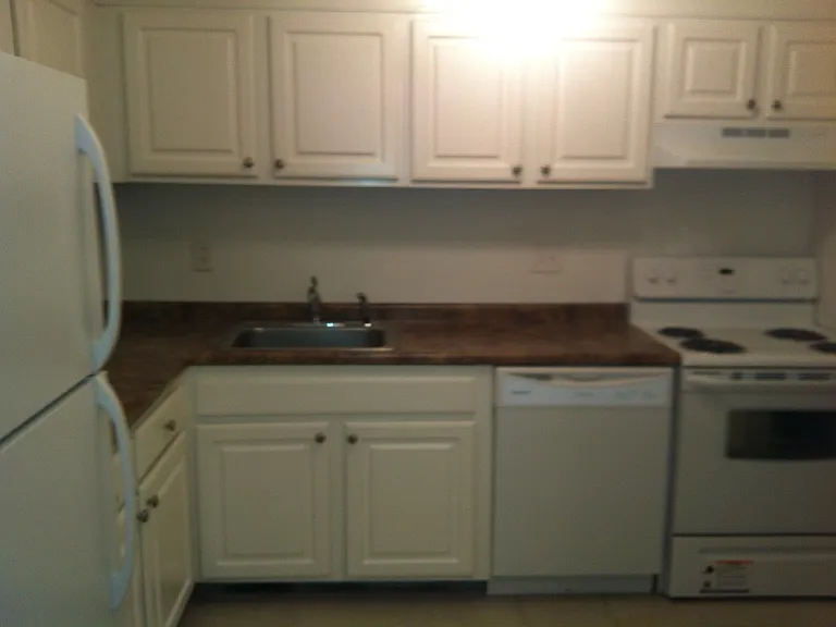 40 Highland Ave — Photo 15