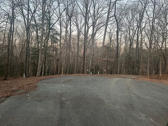 3rd image of 30 Buckhead Dr