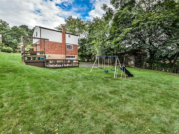 4th image of 2713 Sapling Dr