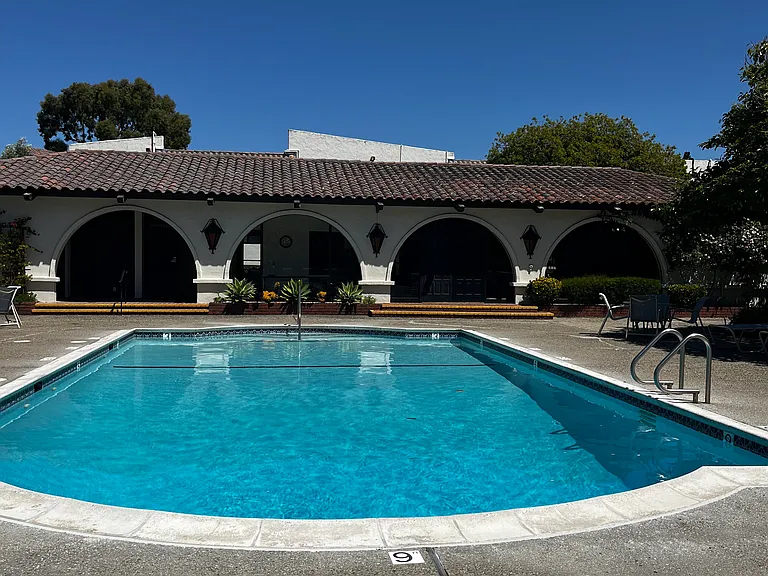 500 Glenwood Cir #5XX — Photo 20