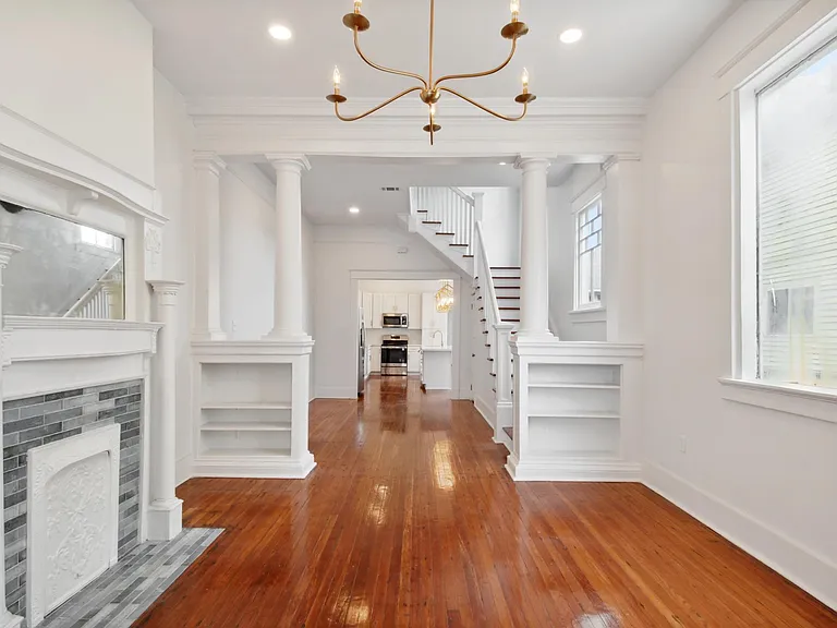 2502 Peniston St — Photo 4