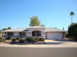 15821 N Lakeforest Dr, Sun City, AZ 85351