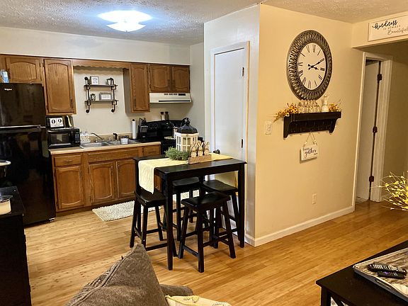 4th image of 1924 Buffington Ave APT 37