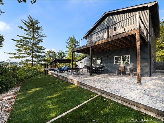 4th image of 45 Honeysuckle Rd