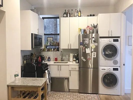 Rented by REAL New York | media 16