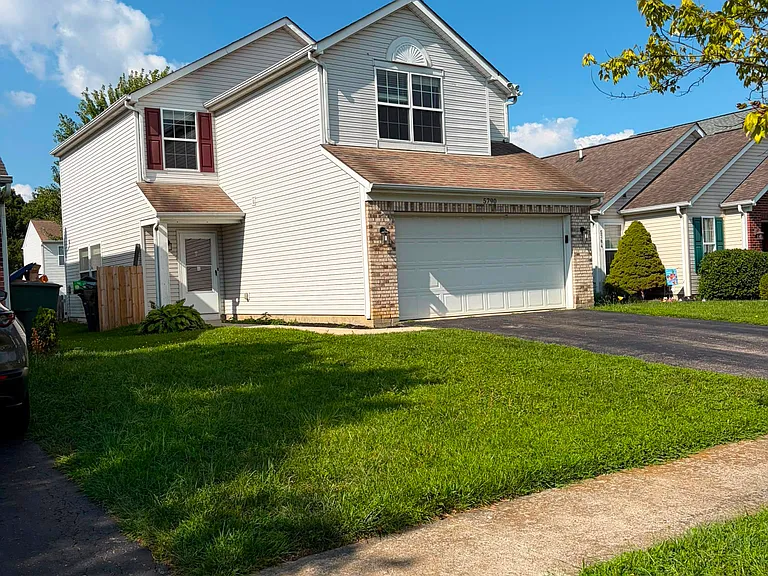 5790 Lonerise Ln — Photo 3