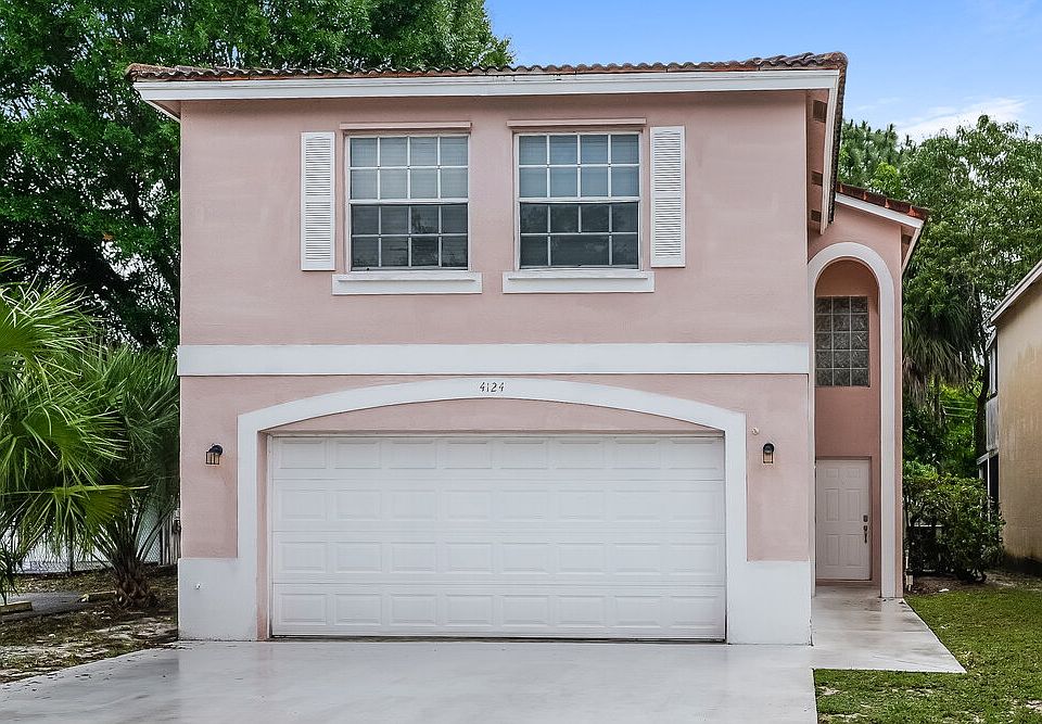 1st image of 4124 Pine Hollow Cir