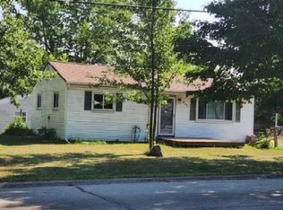 401 W Vermontville Hwy, Potterville, MI 48876