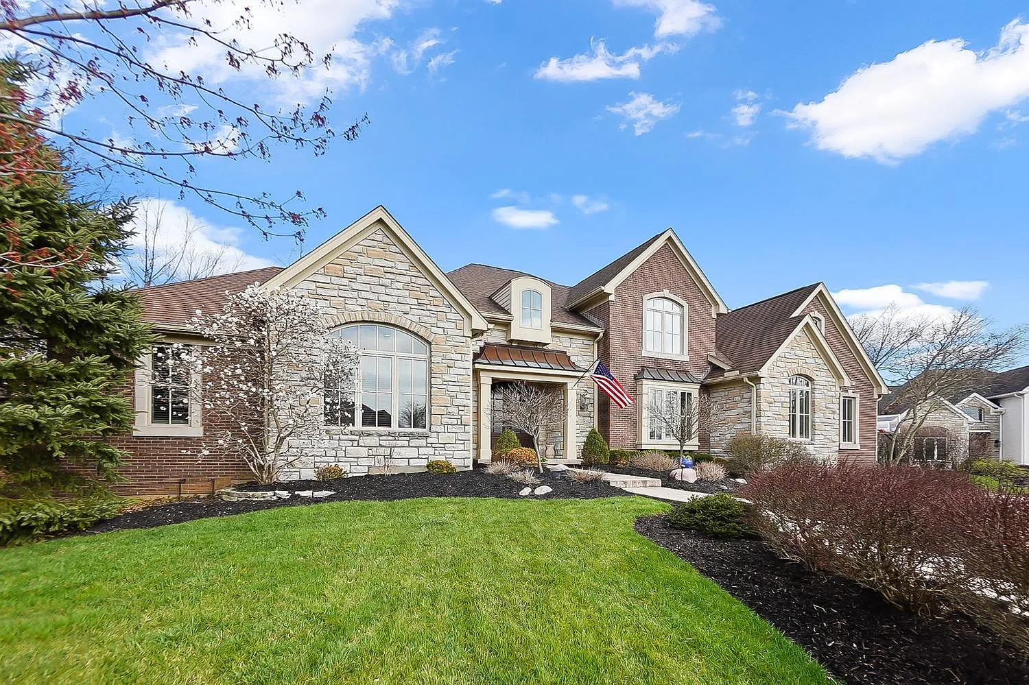 1113 River Forest Dr photo 1