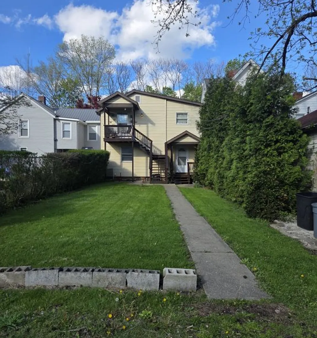 434 Euclid Ave — Photo 2