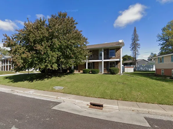 505 Devonshire Rd APT C, Washington, IL 61571