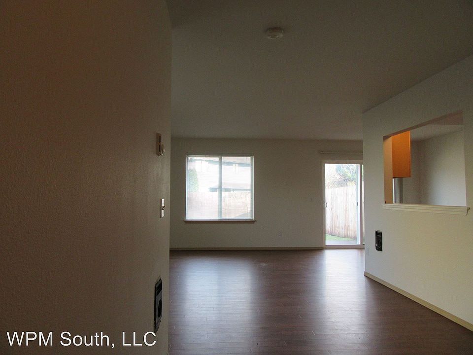 1st image of 2248 I St NE #B