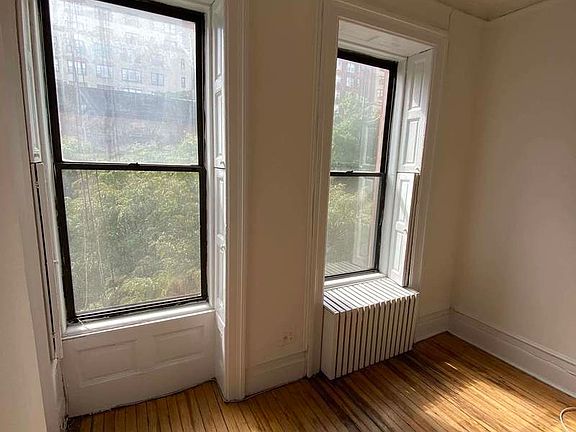 5th image of 23 W 87th St #4S