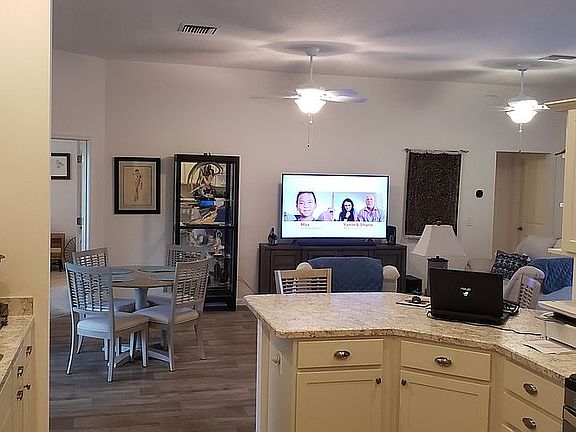 5th image of 5294 Dyer Ct
