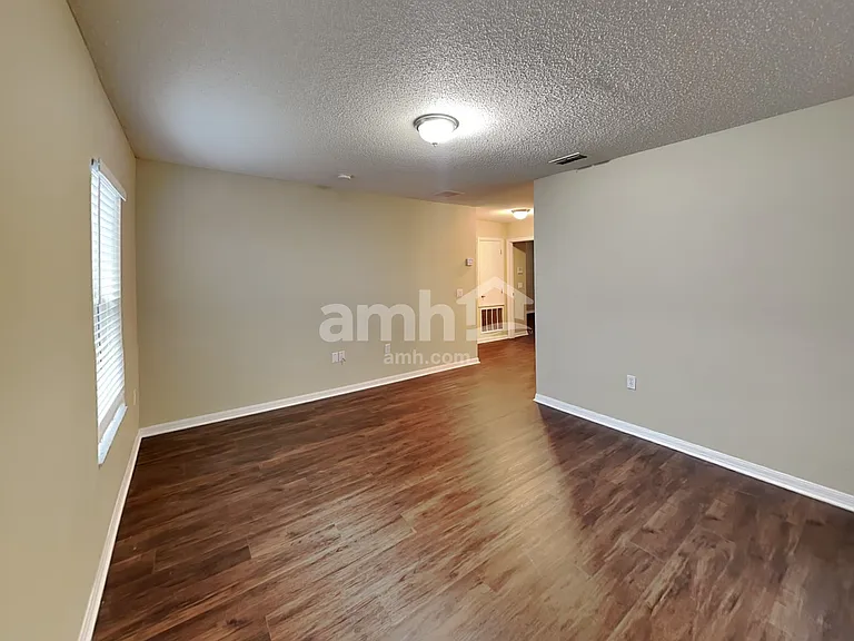 901 Anchorage Ln — Photo 10
