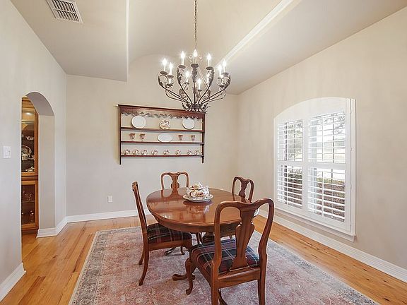 4th image of 428 River Mountain Dr