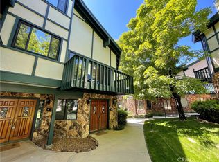 39802 Lakeview Dr APT 16, Big Bear Lake, CA 92315
