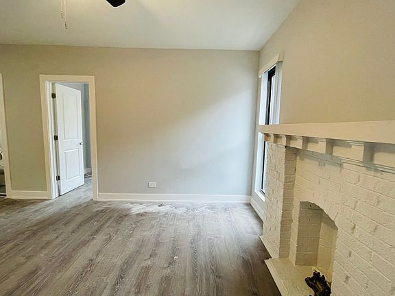 5th image of 1655 W Jonquil Ter APT 31