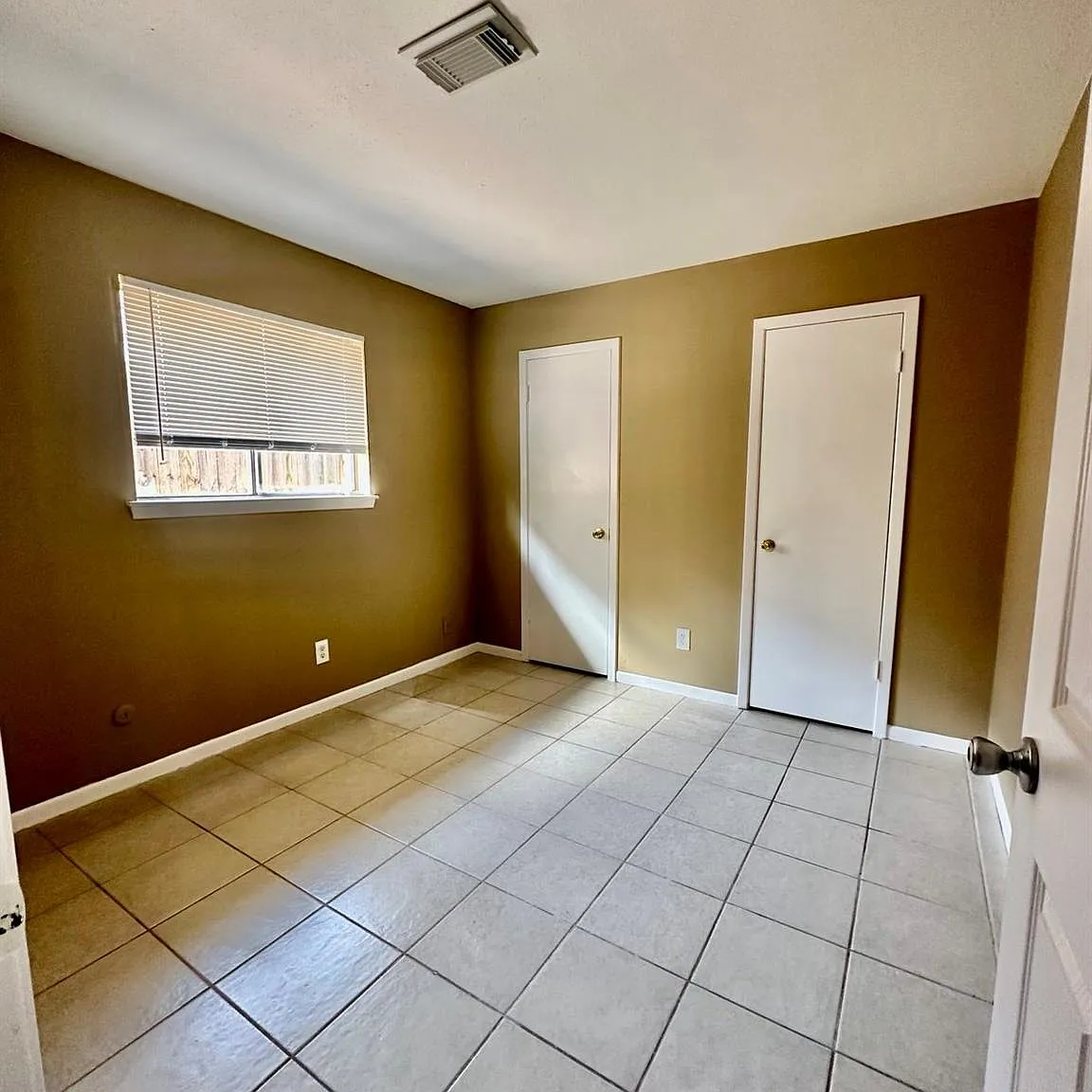 3 bed, 2.0 bath, 1506 sqft, $1,645 — Photo 4