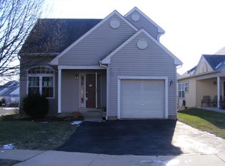 45 Longcross Rd, Royersford, PA 19468