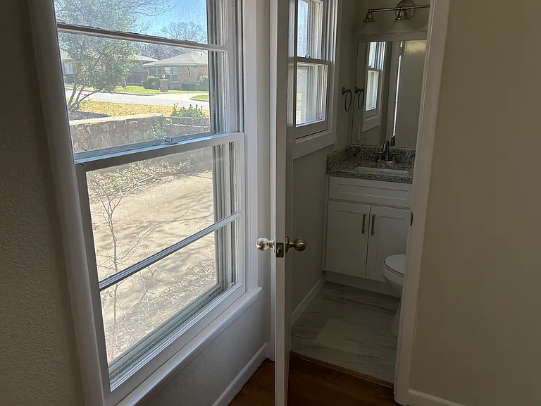 3404 Martin Lydon Ave — Photo 21