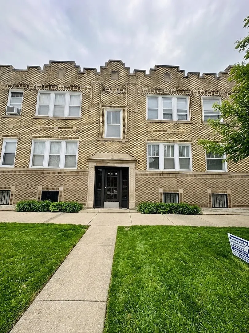 1 bed, 1.0 bath, 850 sqft, $1,200 — Photo 1