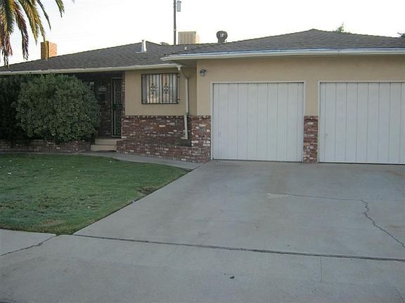 2nd image of 1904 Arden Dr W